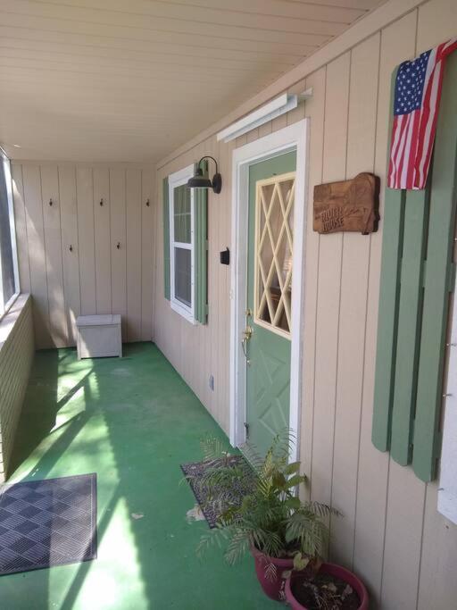 Huck'S Hideaway Near The Santa Fe River Fort White Bagian luar foto
